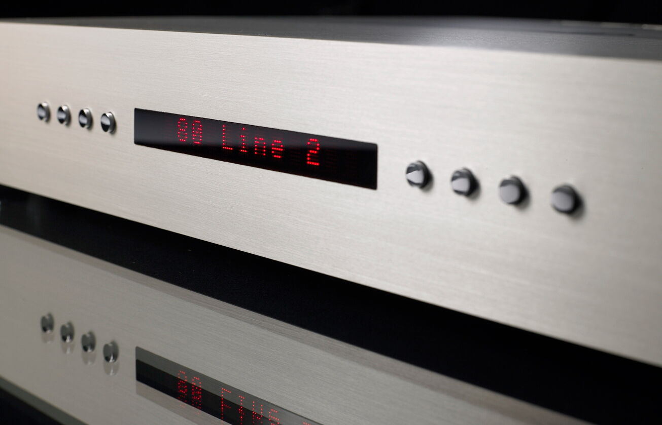 Densen B-230XS pre-amplifier